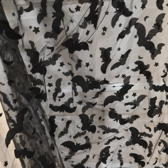 NWT Embossed bat cape sheer black chiffon w velvet flocked bats stars and moons - Picture 5 of 7